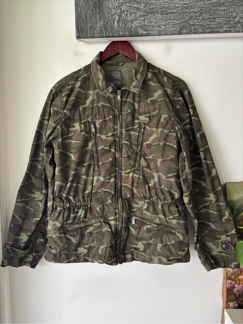 Gap Camouflage Full Zipper Jacket Size L